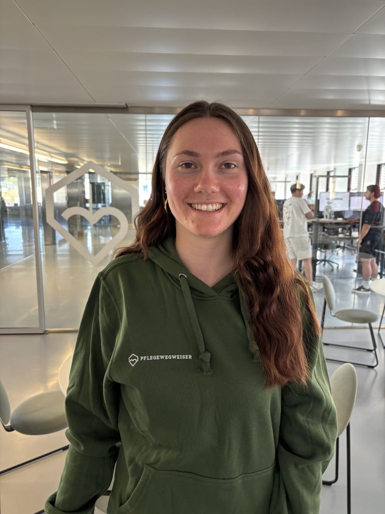 Tanja Mayer Pflegefachfrau bei Angehörigenspitex Pflegewegweiser Graubünden